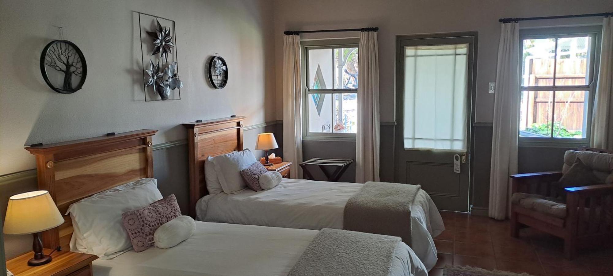 Housemartin Lodge & Self Catering De Rust Ngoại thất bức ảnh