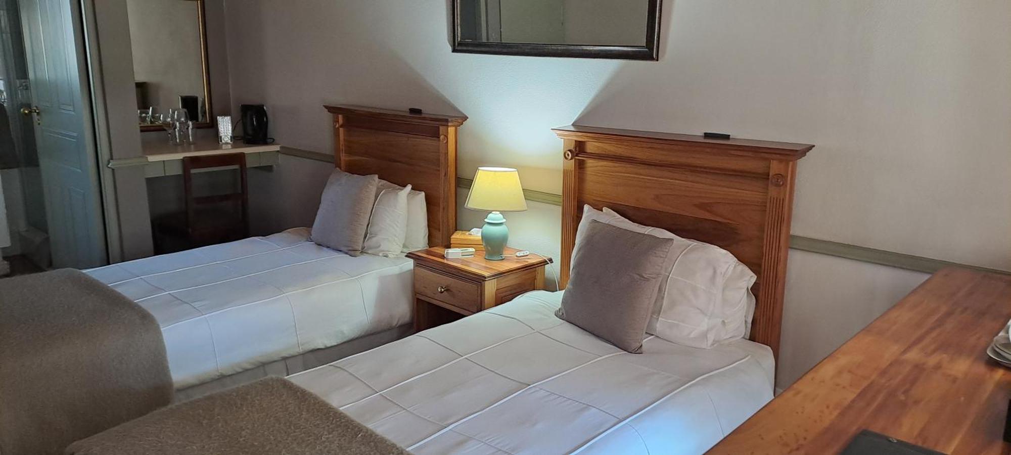 Housemartin Lodge & Self Catering De Rust Ngoại thất bức ảnh