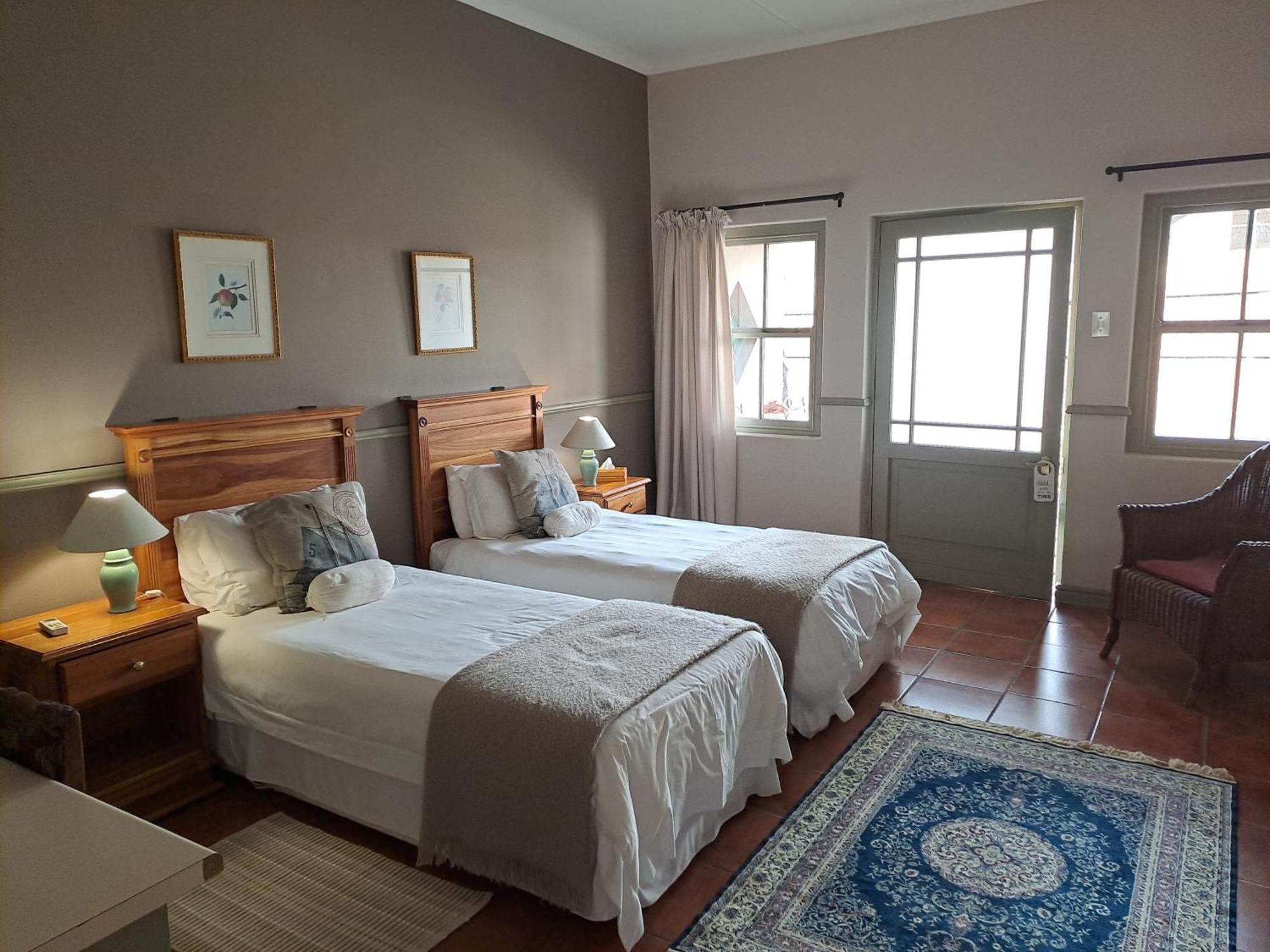 Housemartin Lodge & Self Catering De Rust Ngoại thất bức ảnh